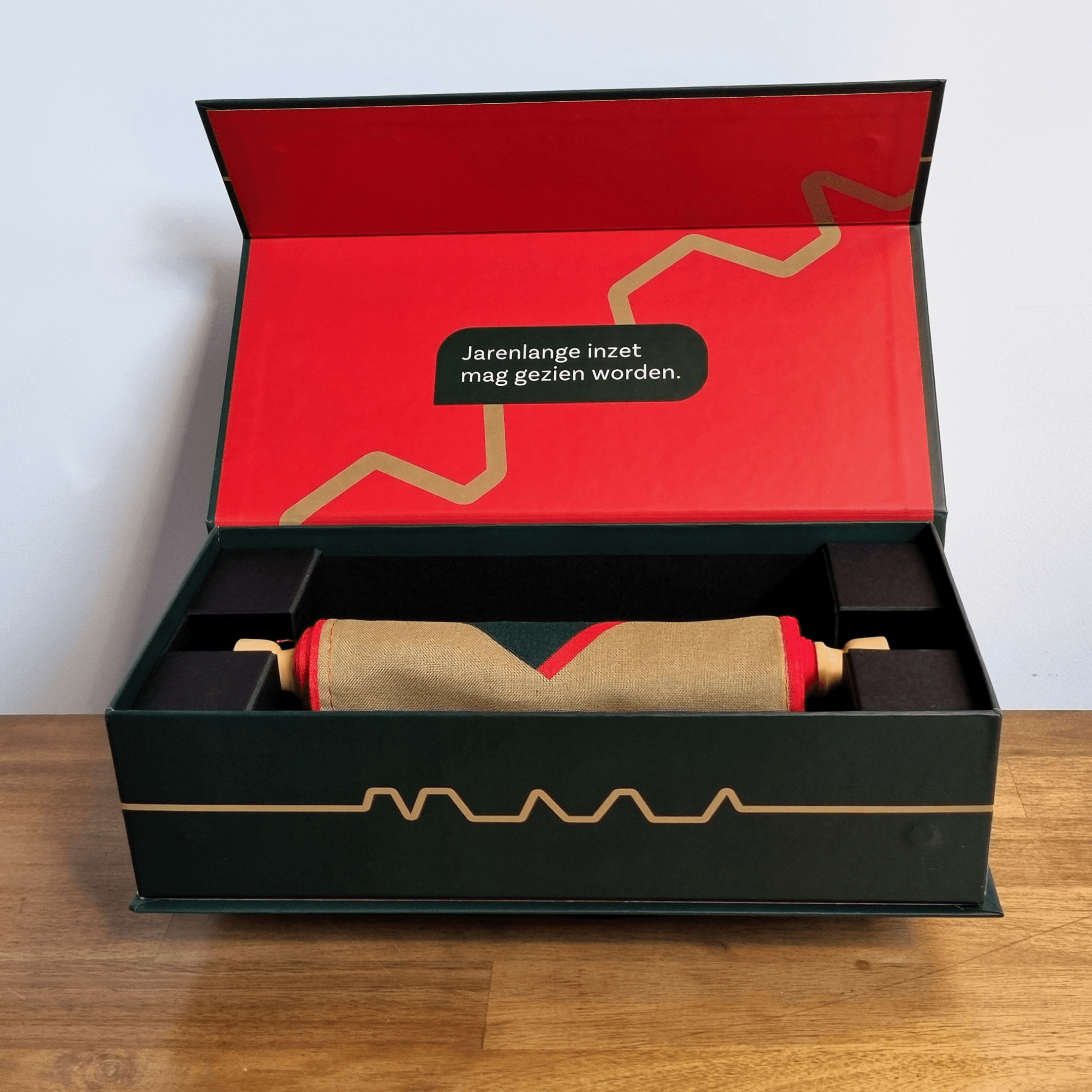 Reguliere wimpel in magneetdoos